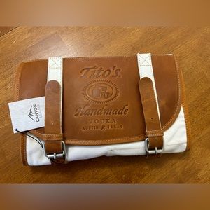 NWT Tito’s Handmade Vodka Austin Texas Canyon Outback Leather Utility Roll Up